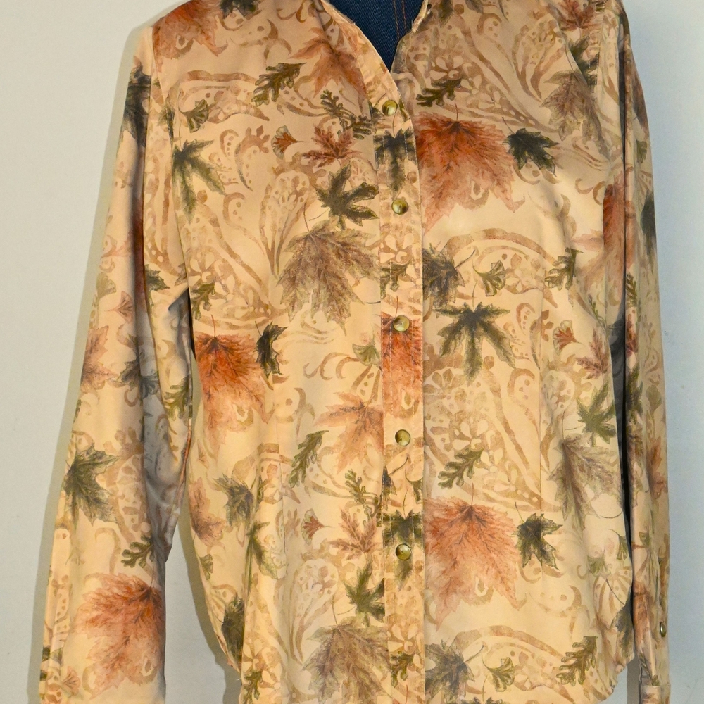 NORTH RIVER OUTFITTERS womens L
